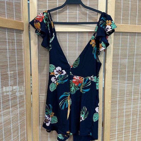 L romper - Picture 5 of 5